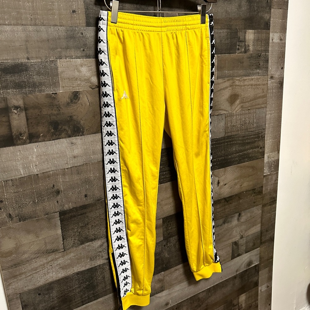 Kappa - Picture 2 of 9